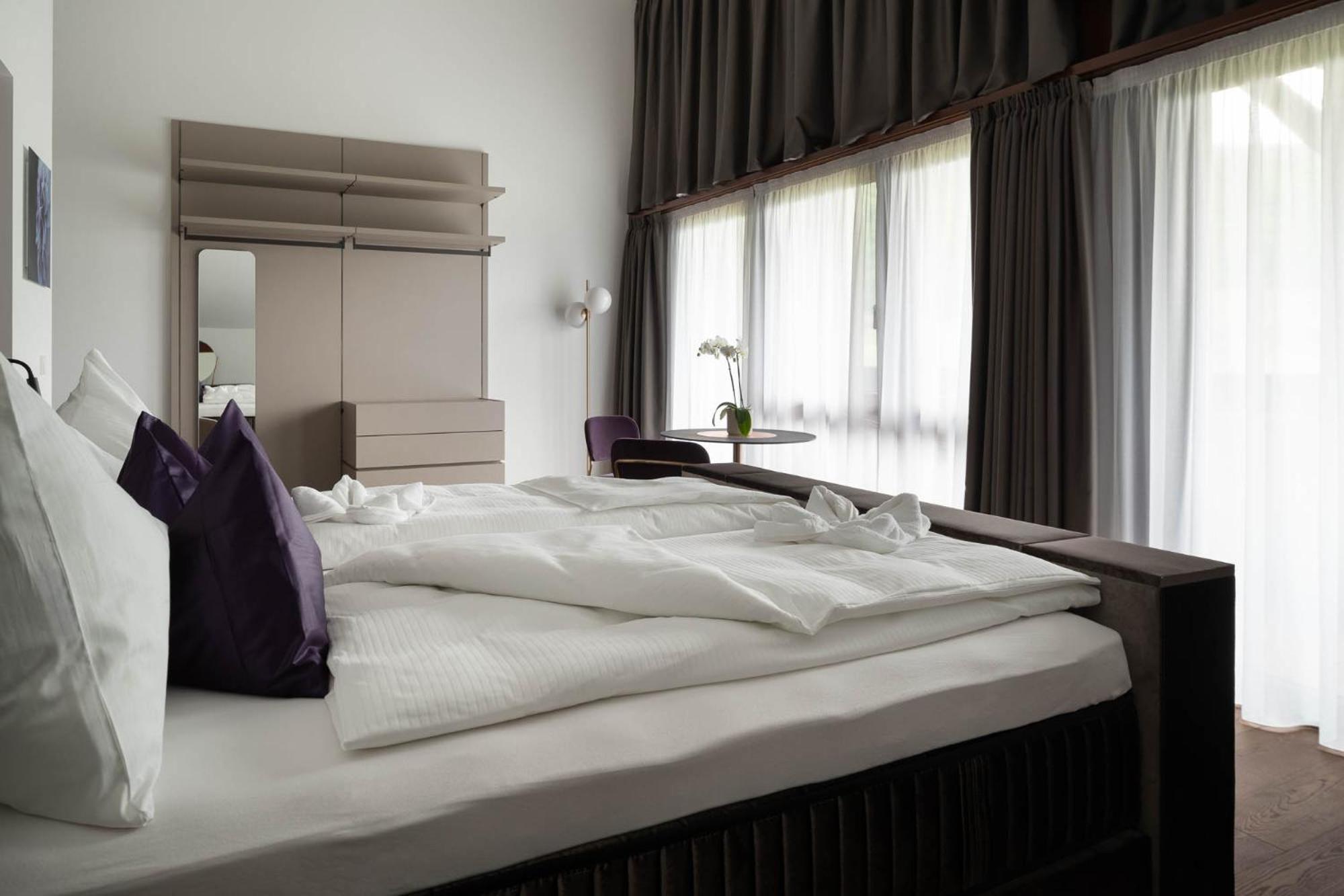Ansitz Battisti Suites (Adults Only) Кальдаро Номер фото